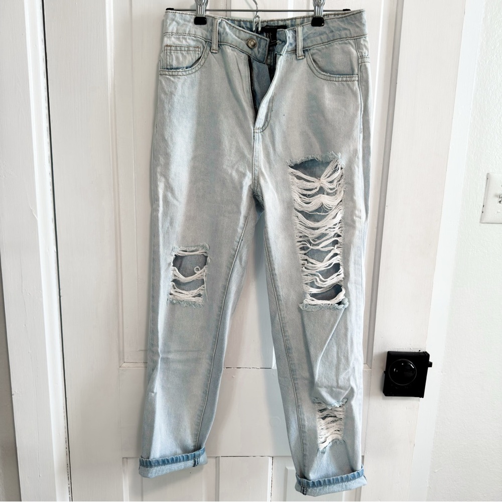 Forever 21 boyfriend jeans size small